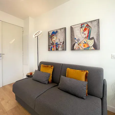 -marceau- Climatise, Central Apartmán *